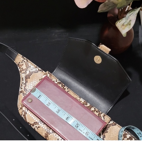 MANGO | MNG  by Mango Reptile Effect Belt Bag NWOT - Picture 10 of 10